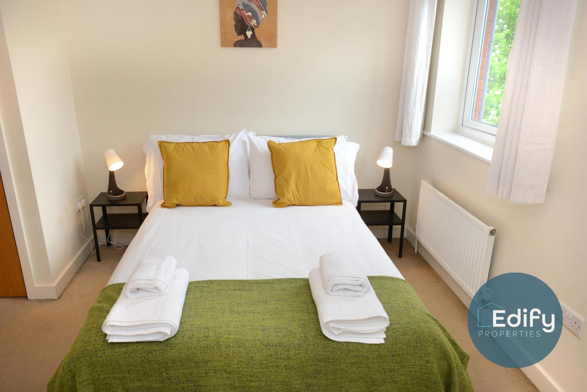 City Centre Townhouse, Sleeps 8, Free Parking Southampton Exterior photo